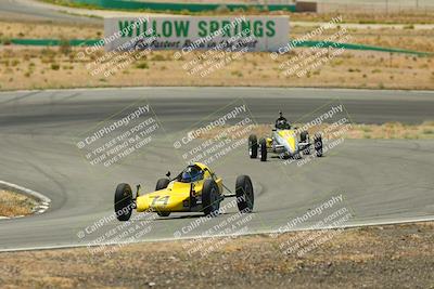media/May-31-2025-CalClub SCCA (Sat) [[2c1a04e1ee]]/Qualifying/Group 3/Turn 4/